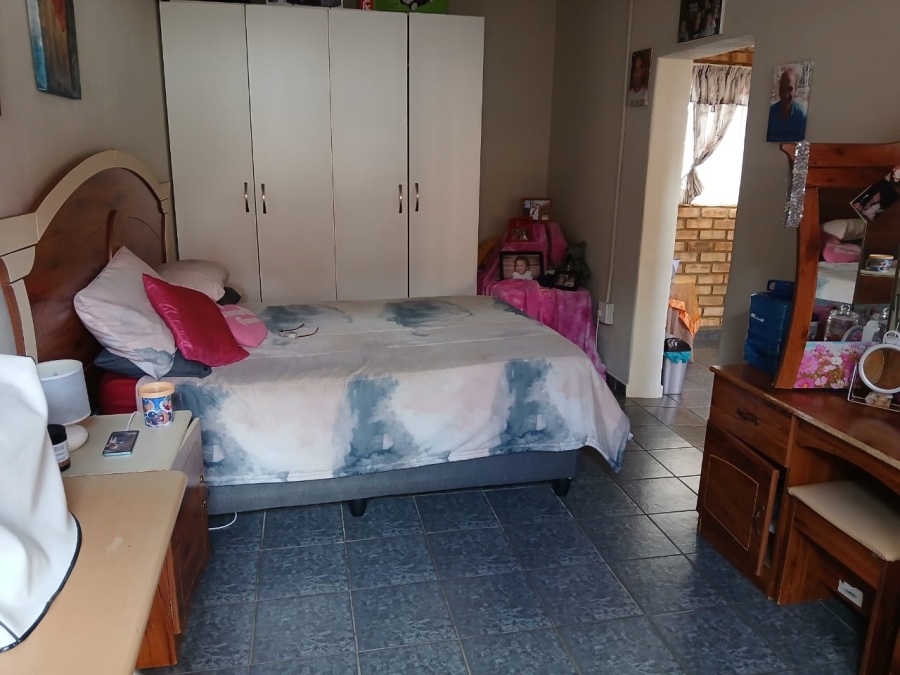3 Bedroom Property for Sale in Bodorp North West